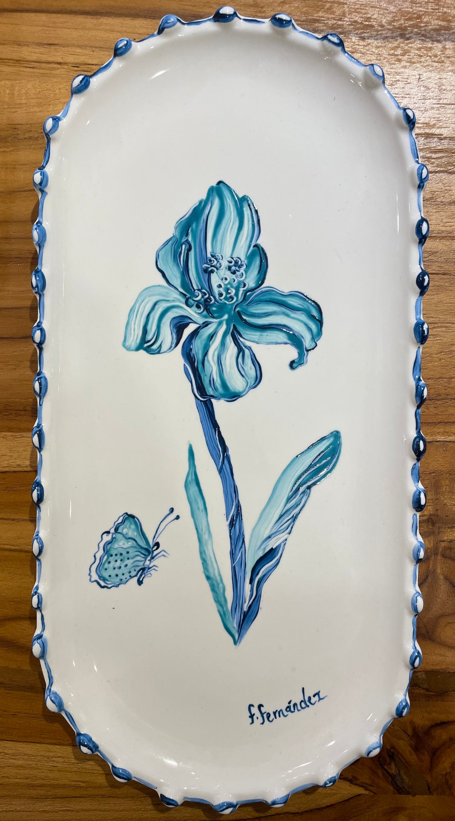 Fuente Blue Flower