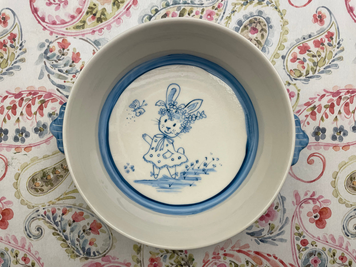Bowl rabbit