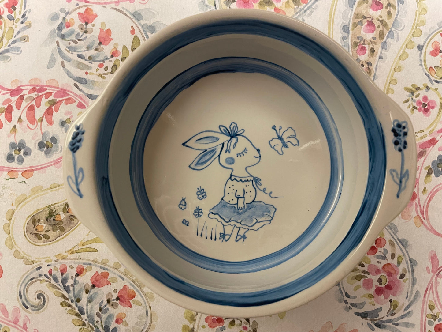 Bowl rabbit